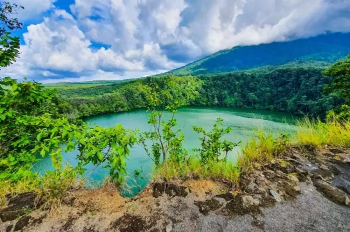 Tolire Lake in Ternate